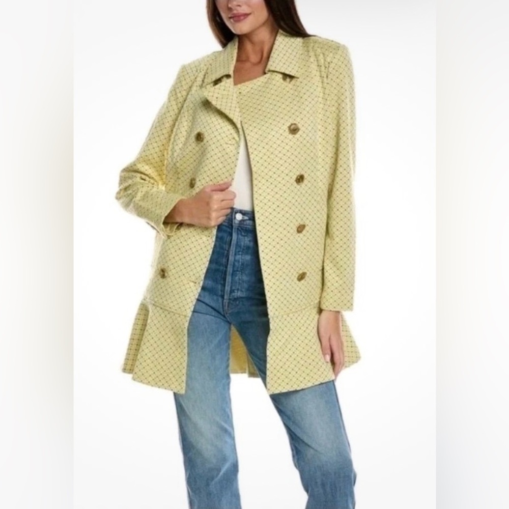 Cabi Elegant Yellow Double-Breasted Women's Coat retails $250 - Picture 2 of 4